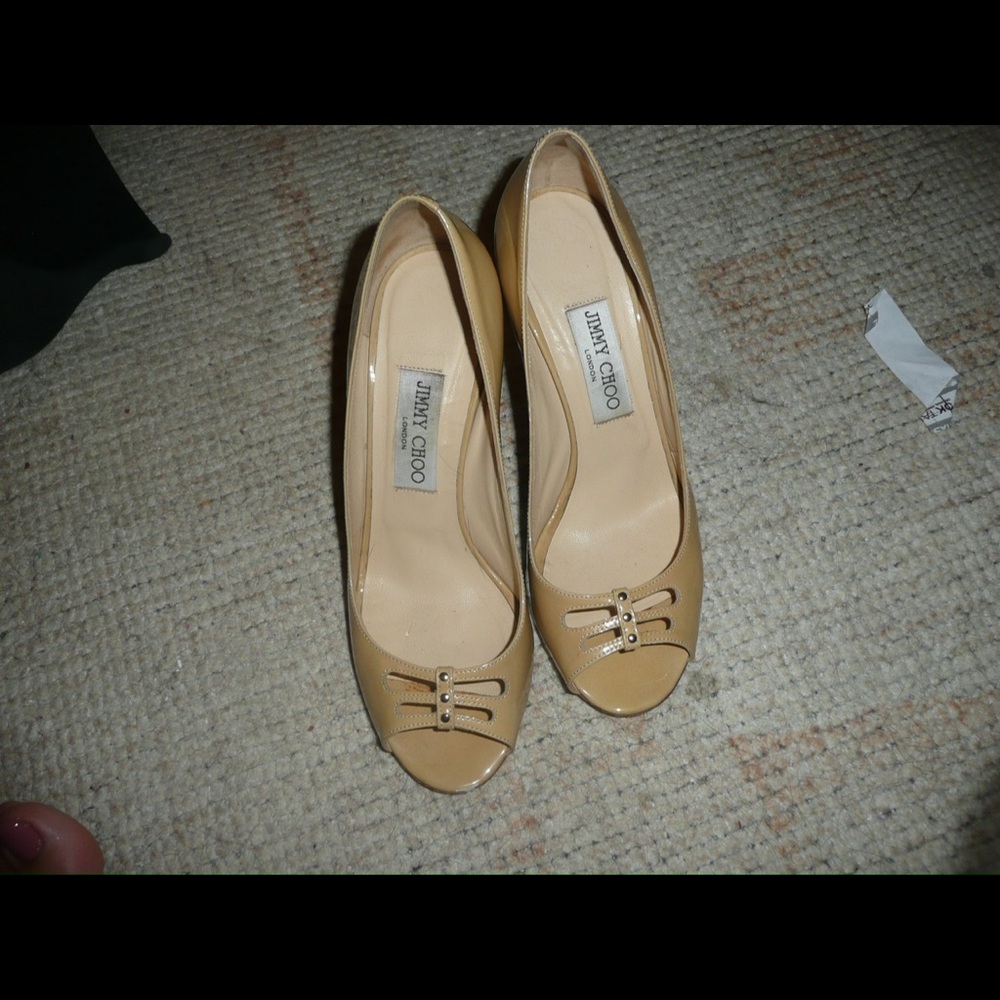 JIMMY CHOO patent leather heels